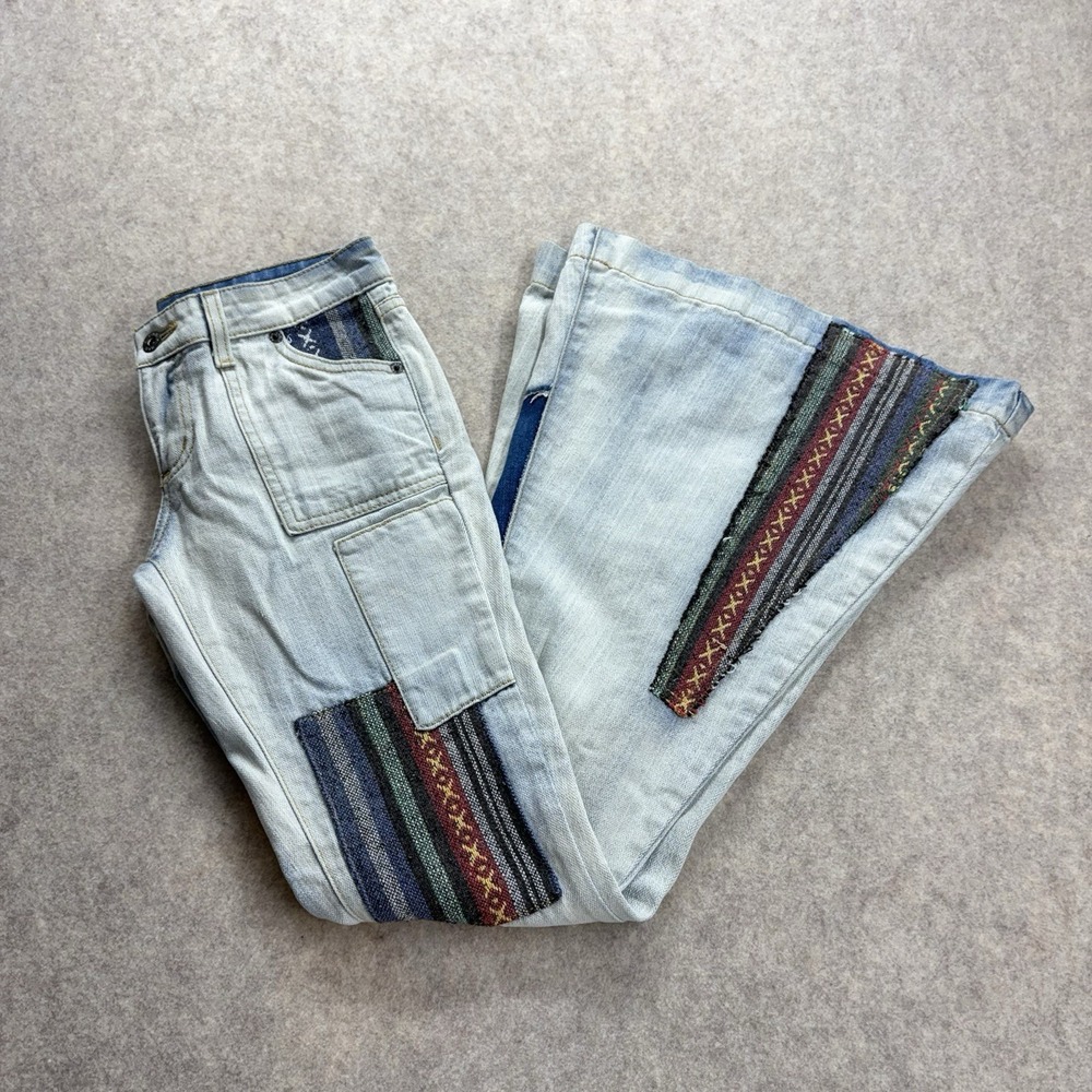 Vintage 70s Carmar Rigid Denim Patchwork Bell Bottom Jeans 25 Low Rise Fit 28x32